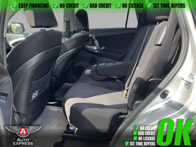 2012 Toyota RAV4 Sport