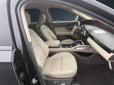 2024 Lincoln Nautilus Hybrid Premiere