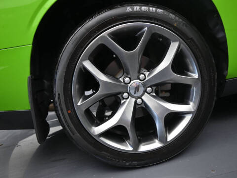 2017 Dodge Challenger SXT