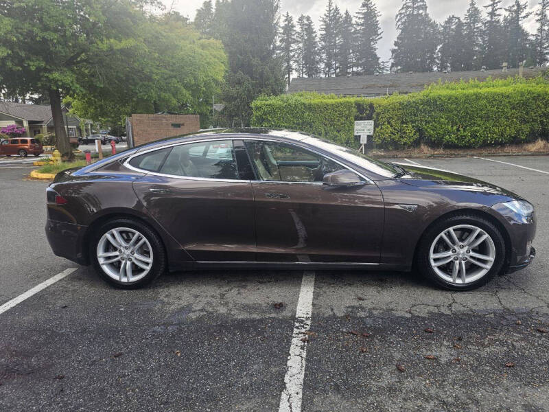 2014 Tesla Model S 85