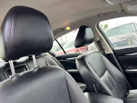 2018 Infiniti Q50 2.0T Luxe