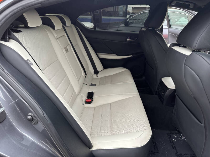 2022 Lexus IS 350 F SPORT