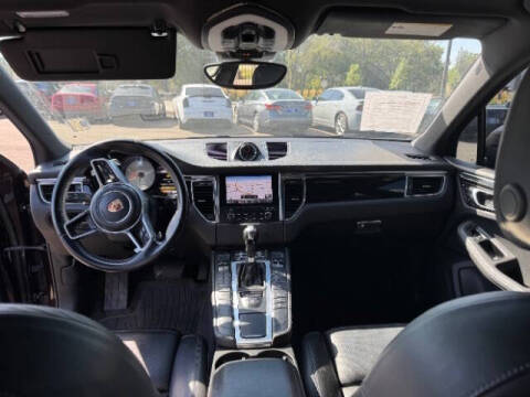 2017 Porsche Macan S