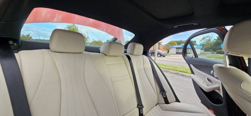 2017 Mercedes-Benz E-Class E 300 4MATIC