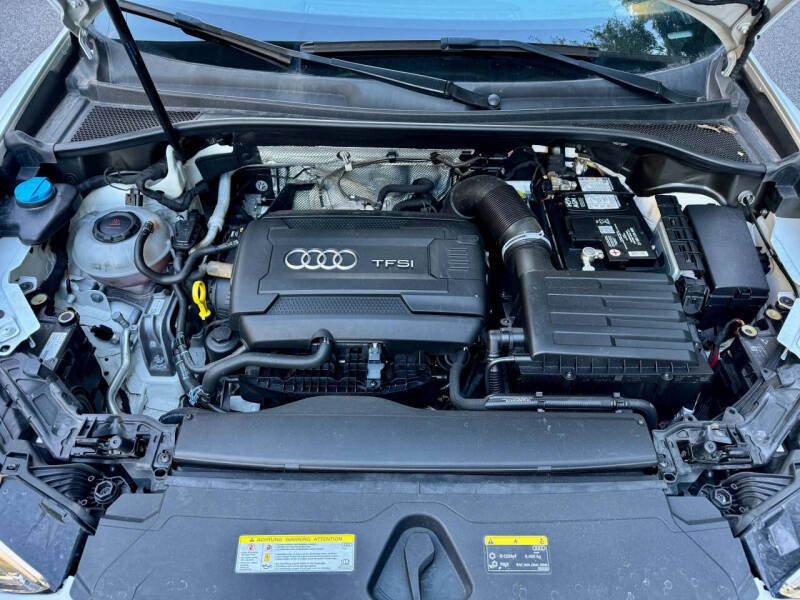 2019 Audi Q3 quattro S line Prem Plus 45 TFSI