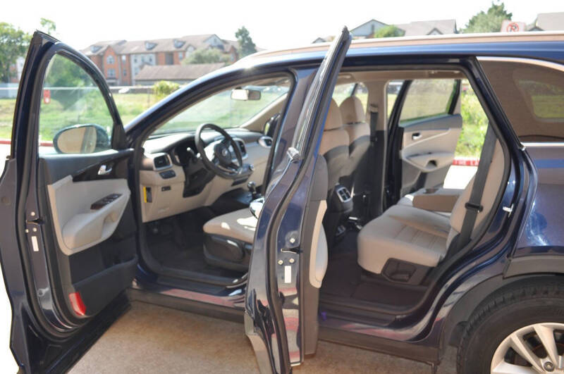 2018 Kia Sorento LX V6