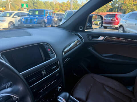 2017 Audi Q5 2.0T quattro Premium Plus