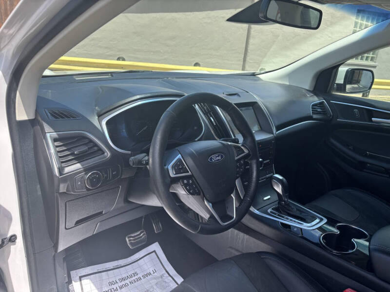 2018 Ford Edge Sport