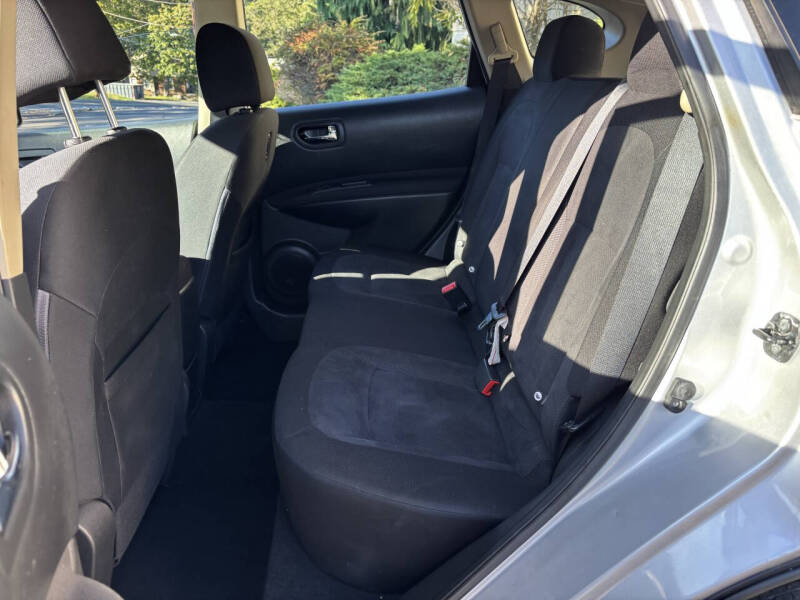 2015 Nissan Rogue Select S