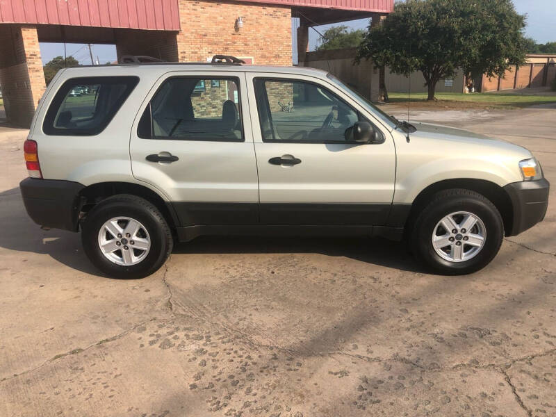 2005 Ford Escape for sale at MYERS AUTO GROUP in Sulphur Springs TX