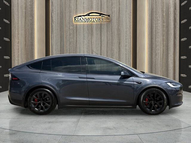2023 Tesla Model X Plaid