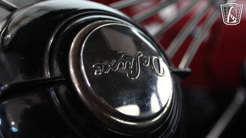 1933 Ford Tudor