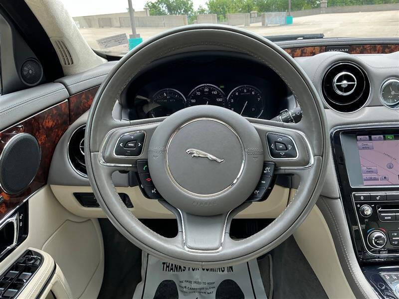 2014 Jaguar XJ