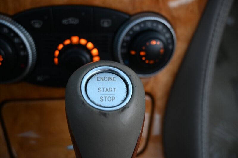 2004 Mercedes-Benz SL-Class SL 600