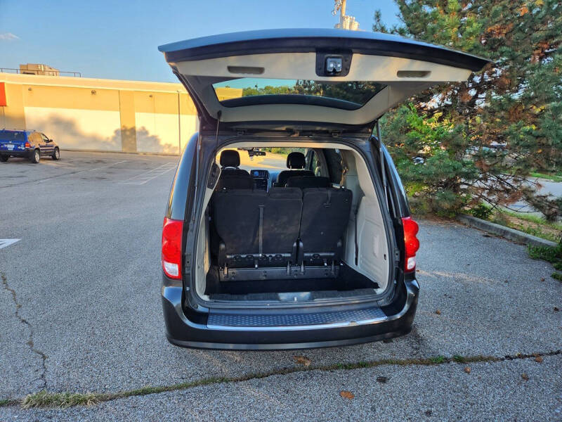 2014 Dodge Grand Caravan SE