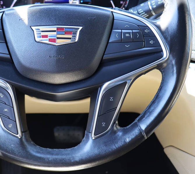 2019 Cadillac XT5 Luxury