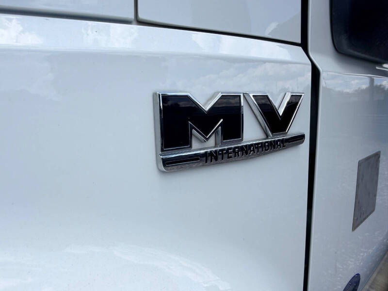 2021 International MV607