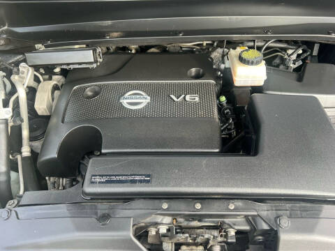 2013 Nissan Pathfinder Platinum