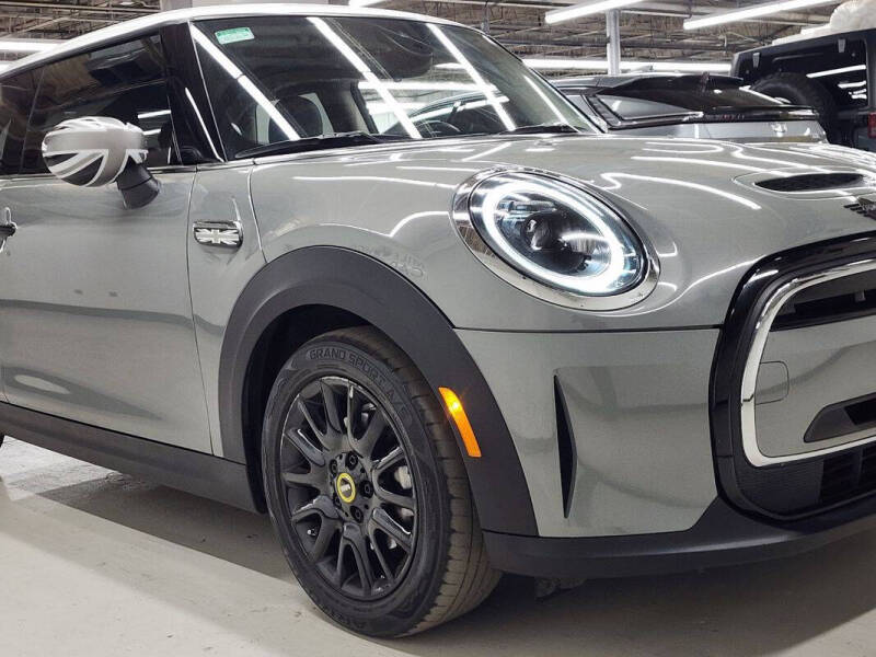 2022 MINI Hardtop 2 Door Cooper SE