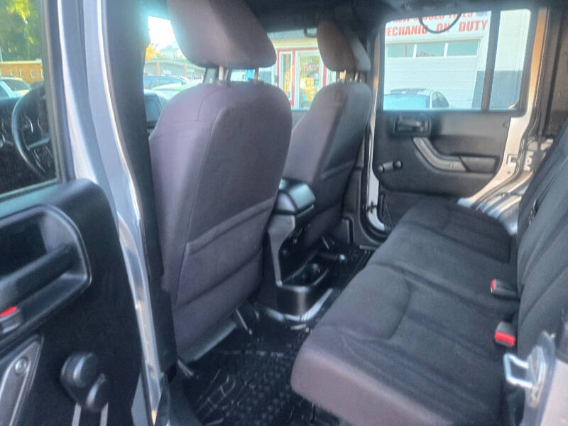 2014 Jeep Wrangler Unlimited Sport