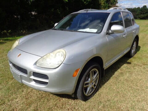 2006 Porsche Cayenne for sale at European Coach Werkes, Inc in Frankford DE