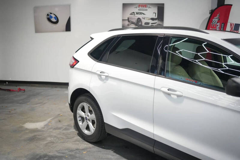 2018 Ford Edge SE
