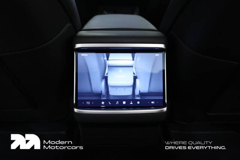 2023 Tesla Model X Standard Range