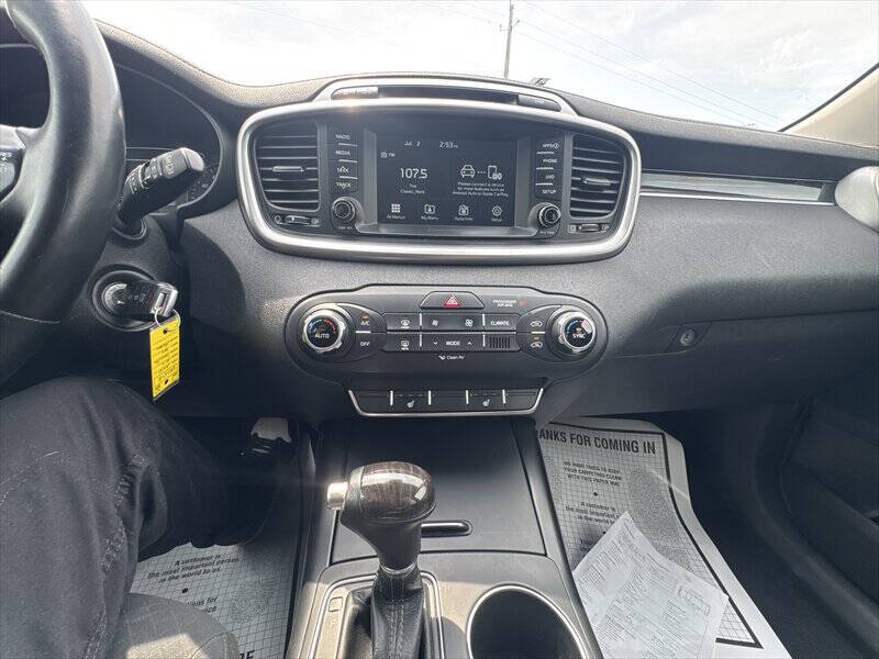 2018 Kia Sorento LX