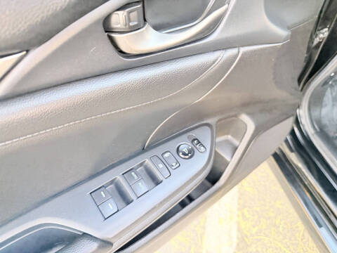 2017 Honda Civic EX-L w/Navi