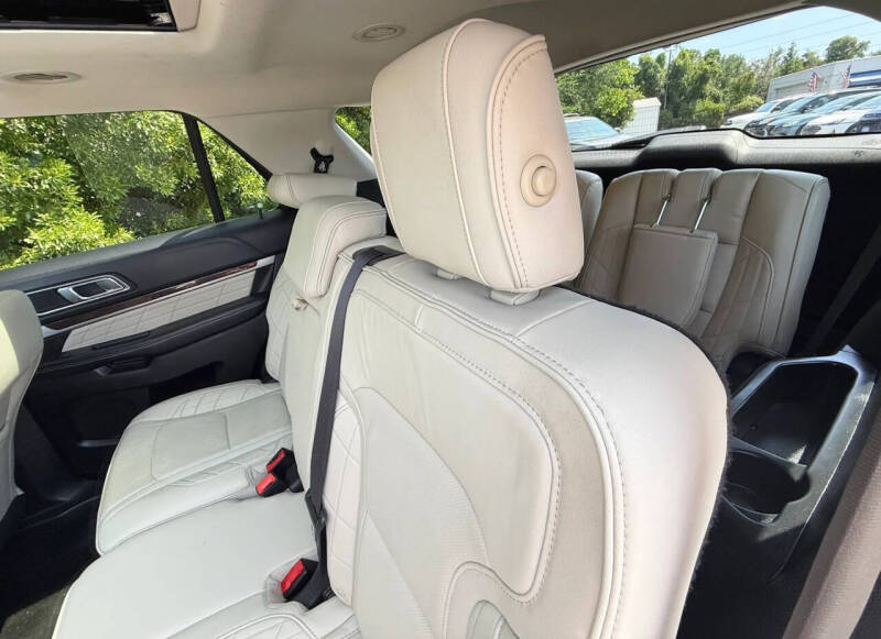 2016 Ford Explorer Platinum