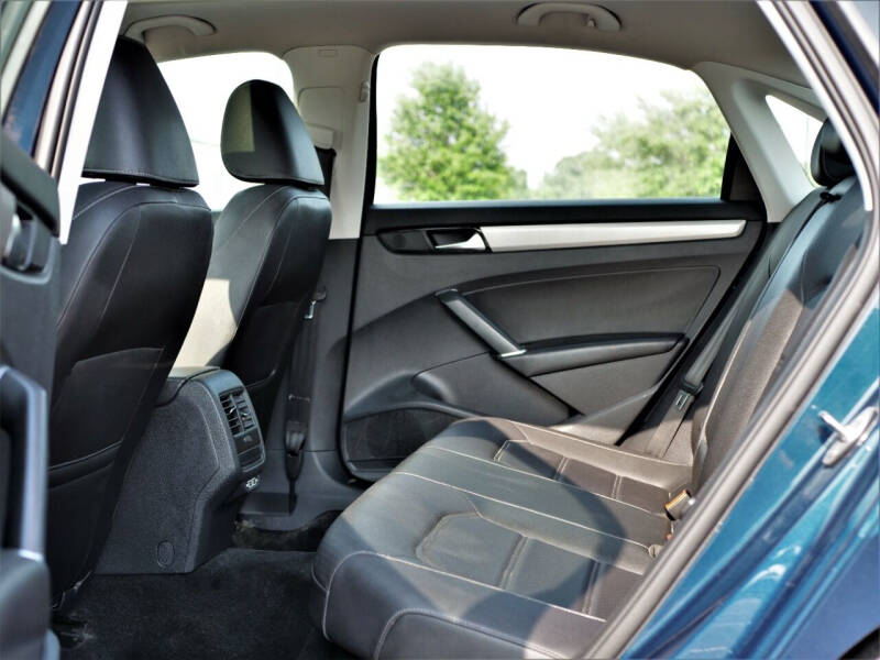 2021 Volkswagen Passat SE