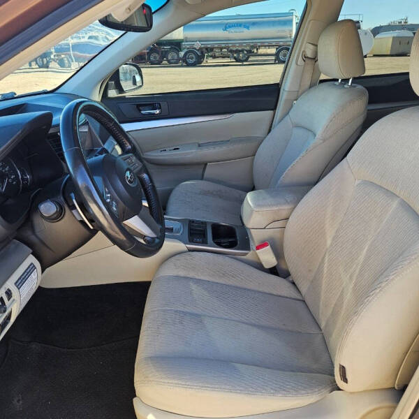 2011 Subaru Outback 2.5i Premium