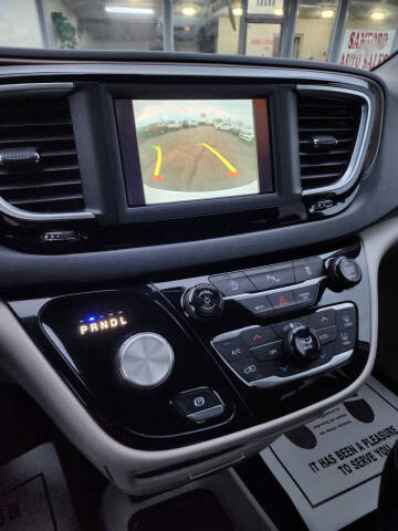 2018 Chrysler Pacifica Touring L