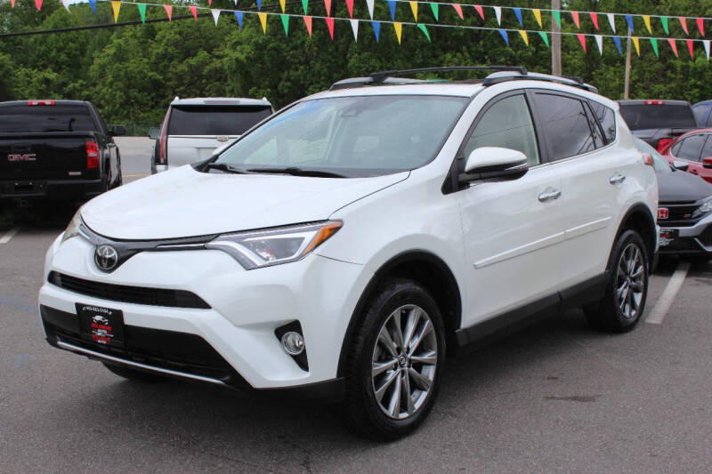2018 Toyota RAV4 Limited's photo