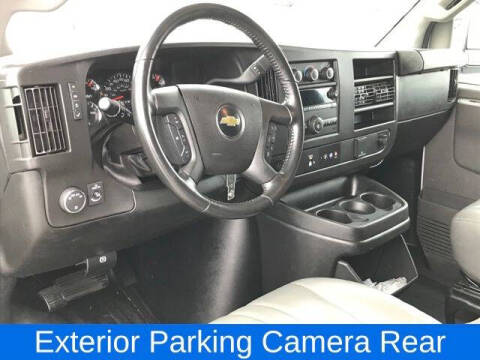 2022 Chevrolet Express 2500