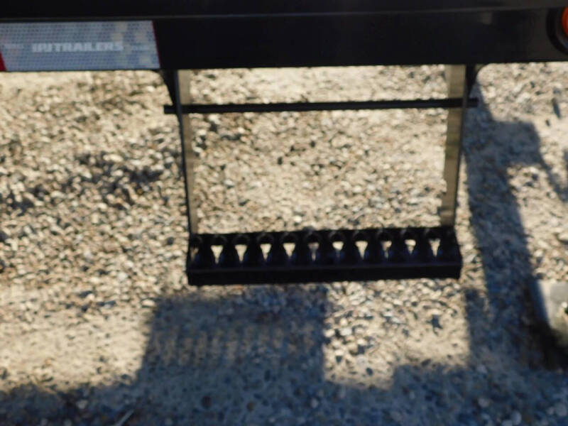 2026 PJ Trailers LS 20+5 Gooseneck with 7k Axle