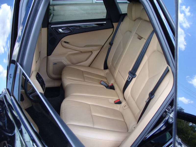 2017 Porsche Macan S