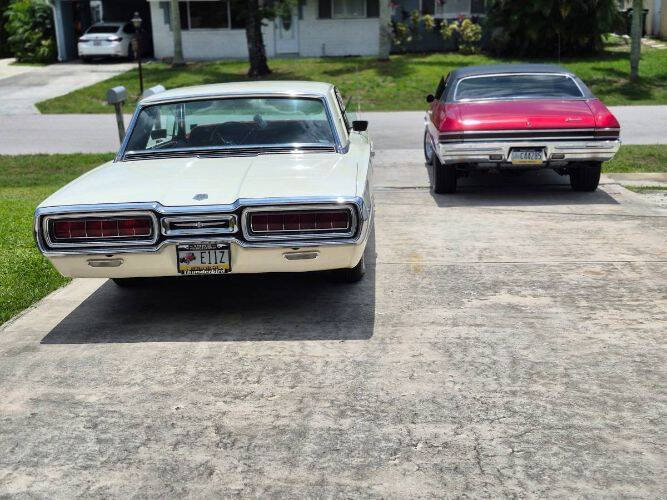 1965 Ford Thunderbird