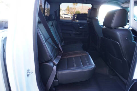 2015 GMC Sierra 2500HD Denali