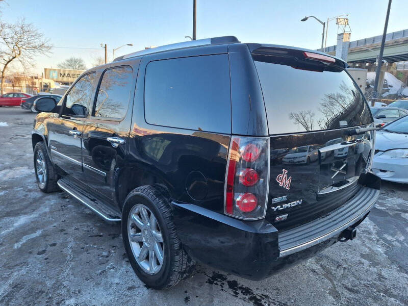 2012 GMC Yukon Denali
