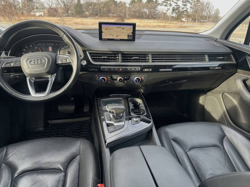 2017 Audi Q7 3.0T quattro Premium Plus