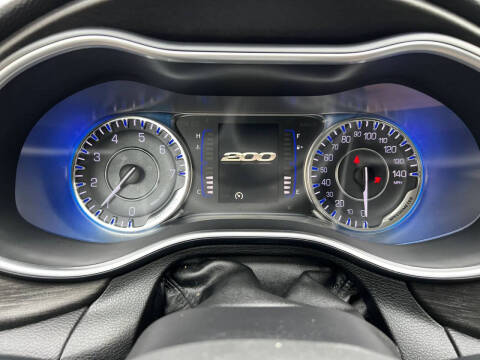 2016 Chrysler 200