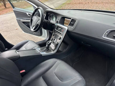 2015 Volvo S60 T5 Drive-E Premier