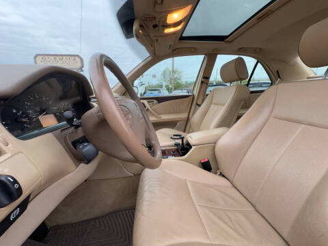2001 Mercedes-Benz E-Class E 320