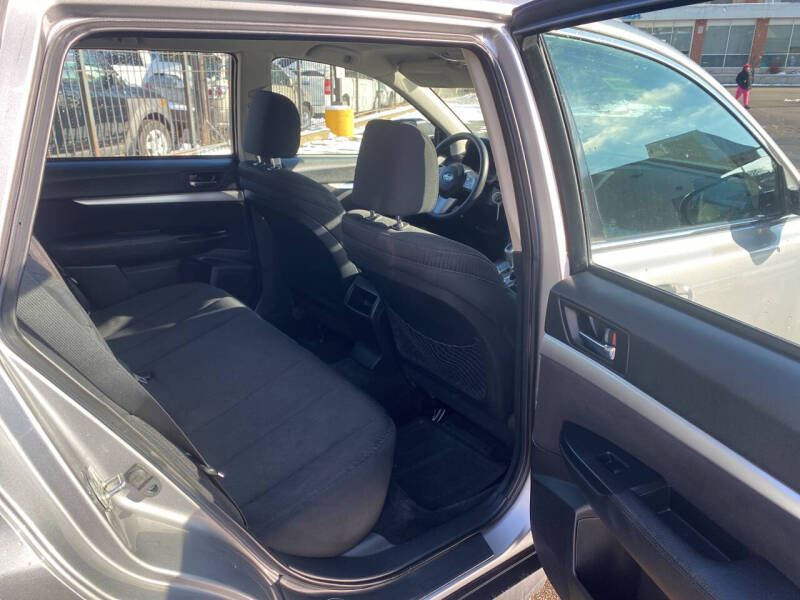 2011 Subaru Outback 2.5i