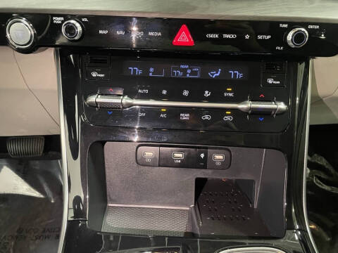 2024 Kia Carnival EX