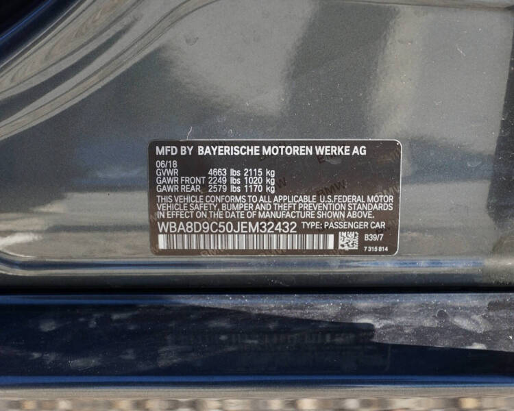 2018 BMW 3 Series 330i xDrive