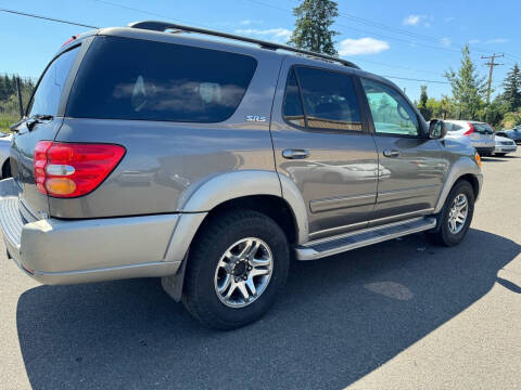2003 Toyota Sequoia SR5