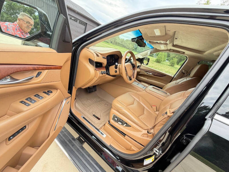 2016 Cadillac Escalade Platinum