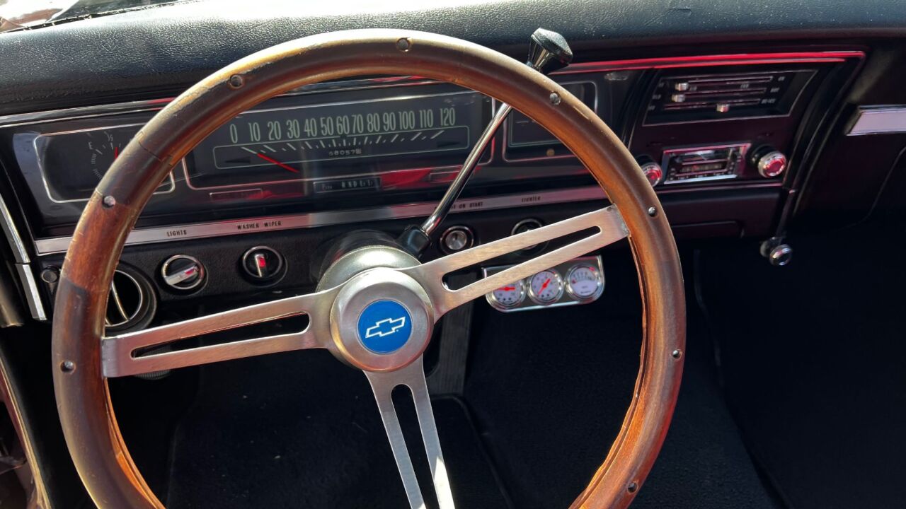1968 Chevrolet Impala 22